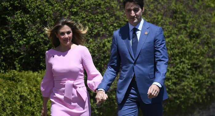 Canada, moglie Trudeau guarita dal virus