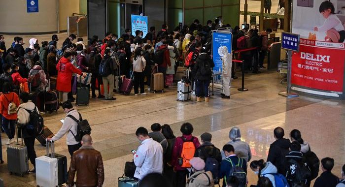 I primi treni arrivano a Wuhan