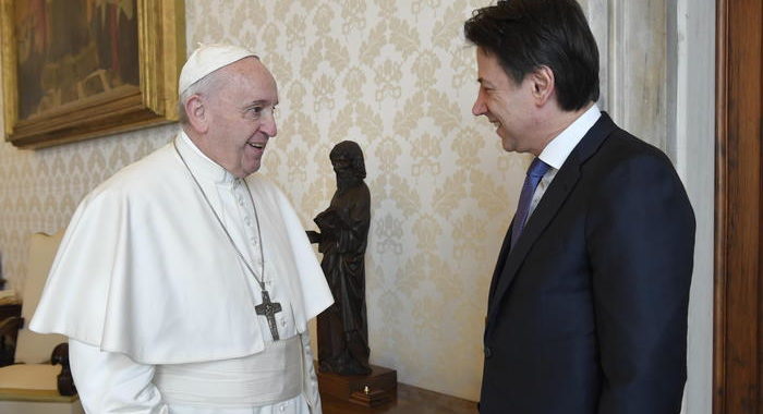 Il Papa ha incontrato Conte