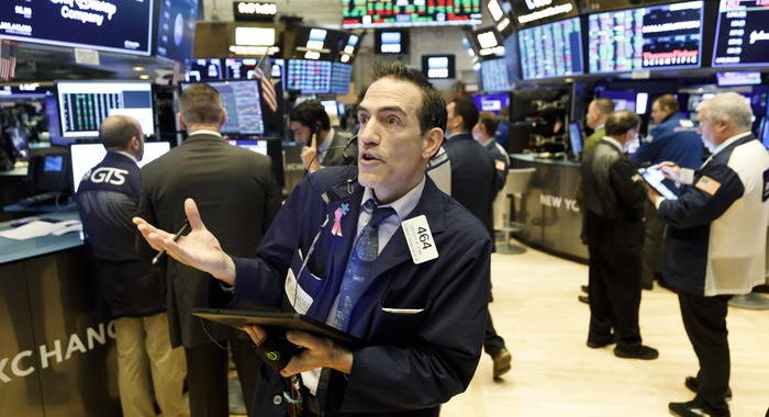 Wall Street corre +7% con ok stimoli Usa