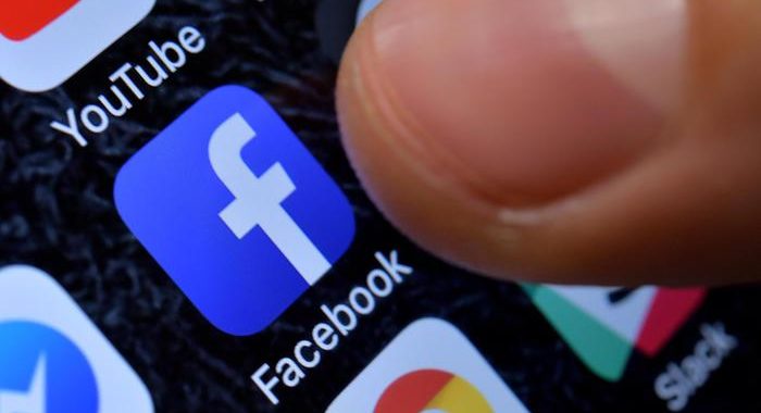 Dati Fb usati per tracciamento in Usa