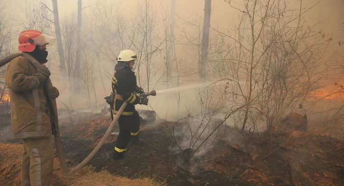 Incendio vicini Chernobyl, fumo a Kiev