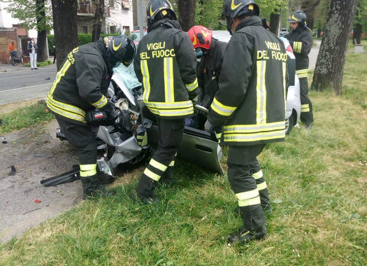 Sterminò famiglia, muore incidente auto