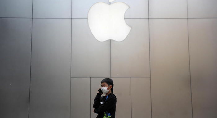 Apple, fornitore pronto a lasciare Cina