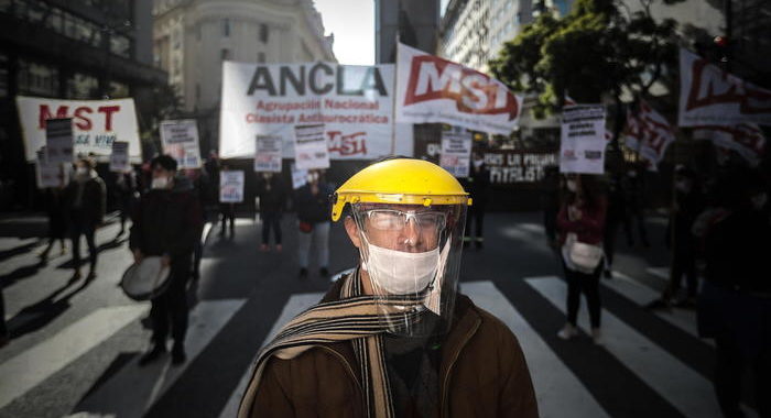 Argentina, un test per anticorpi