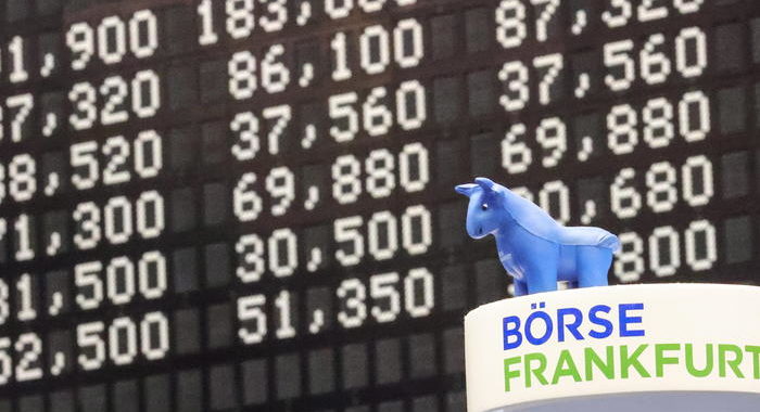 Borsa: Europa in forte rialzo, Francoforte +2%