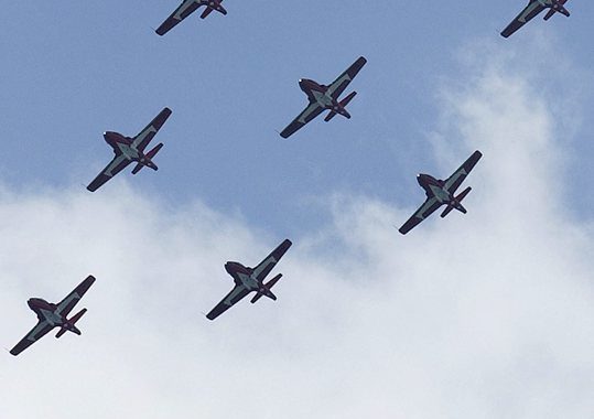 Canada, precipita aereo acrobatico