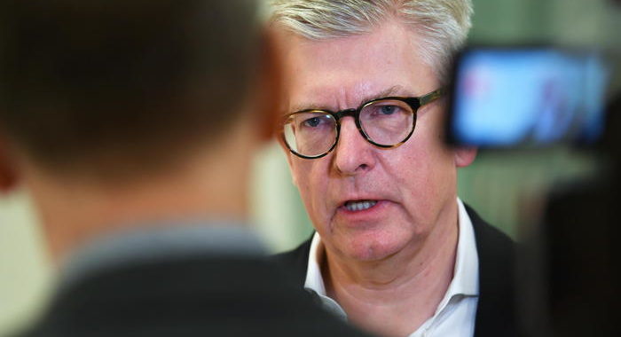 Ceo Ericsson: legame Covid-5G? È stupido