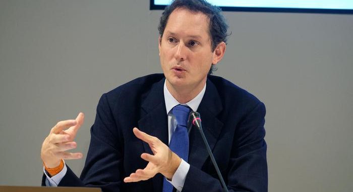 Fca-Psa: Elkann, avanti secondo tempi previsti