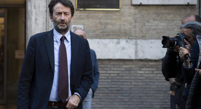 Franceschini, lunedì incontro per riapertura cinema