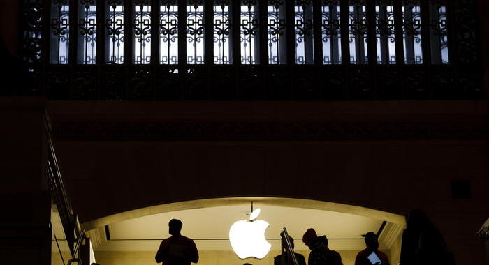 Gli Apple Glass arriveranno nel 2021