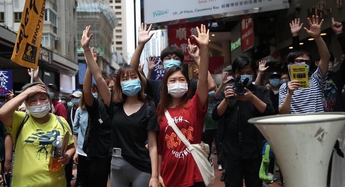 Hong Kong: raduni contro legge Cina