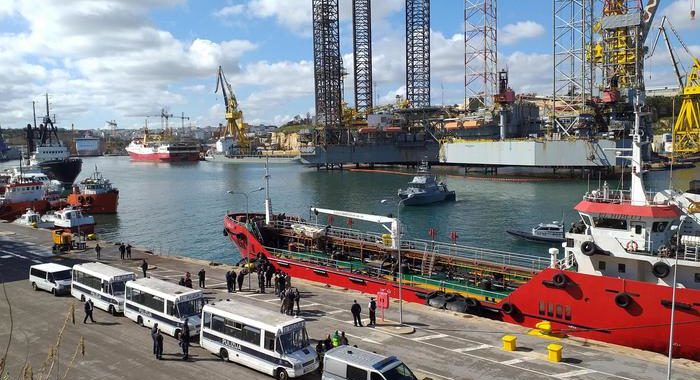 Libia:Malta sequestra 1 mld dinari falsi