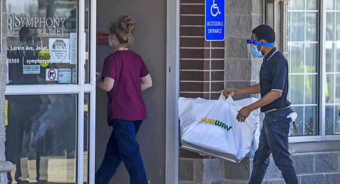 Virus, 1.500 morti in Usa in 24 ore