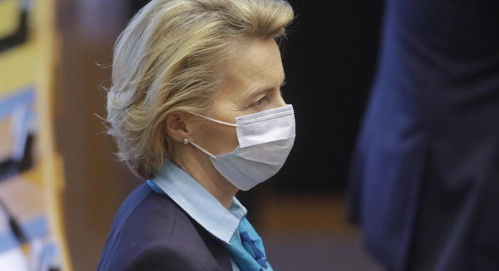 Von der Leyen, con Oms serve cooperare