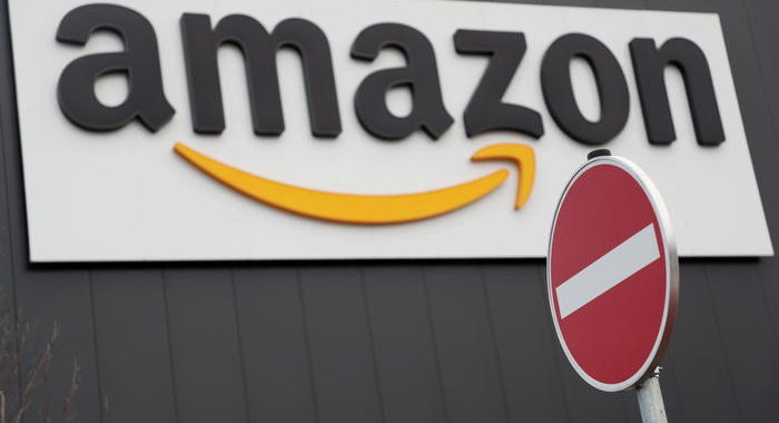 Amazon, no riconoscimento volti a polizia