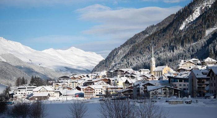 Coronavirus: 40% clienti resort in Austria ha anticorpi