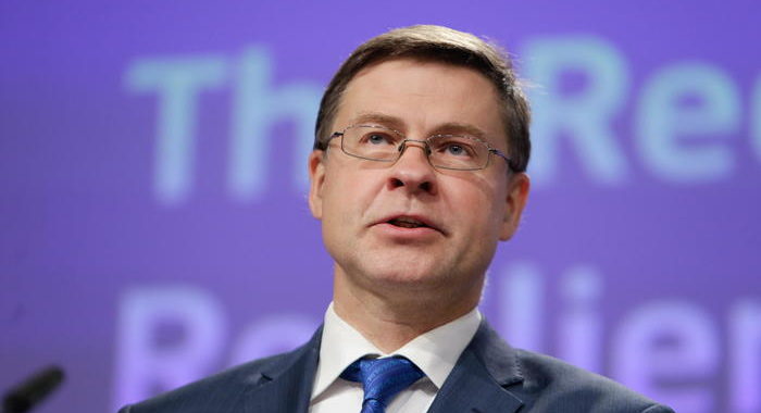 Dombrovskis, senza riforme niente soldi