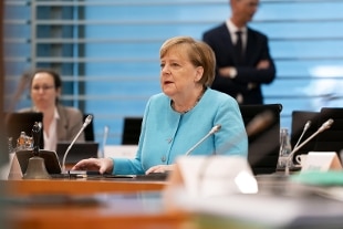 Merkel: nuovo pacchetto di sostegno all’economia da 130 miliardi