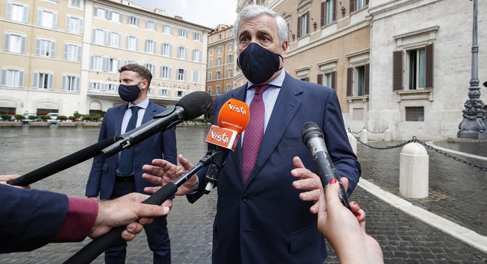 Fase 3:Tajani, giusto centrodestra vada insieme a P.Chigi