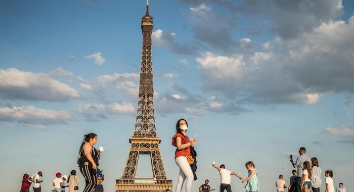 Francia, ‘epidemia è sotto controllo’