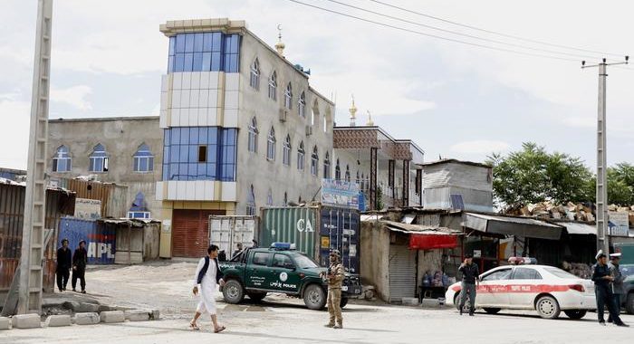 Kabul, bomba in moschea nella Green Zone