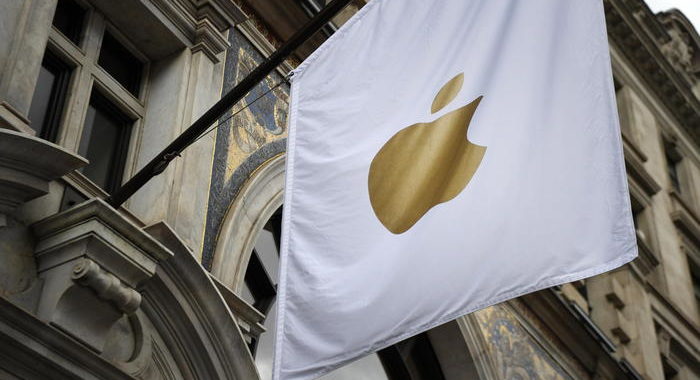 Antitrust avvia istruttoria su Apple e Amazon