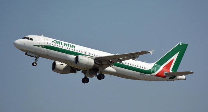 Antitrust: avvia procedimento contro Alitalia