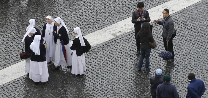 Civiltà Cattolica, abusi di potere in congregazioni suore