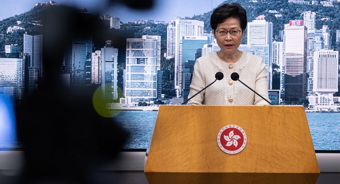 Hong Kong: Lam, rinvio elezioni politiche per il Covid