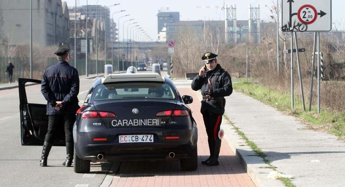 Rapine in banca nel Milanese, 10 arresti