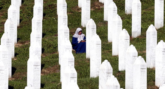 Srebrenica: Farnesina, fondamentale dare piena giustizia