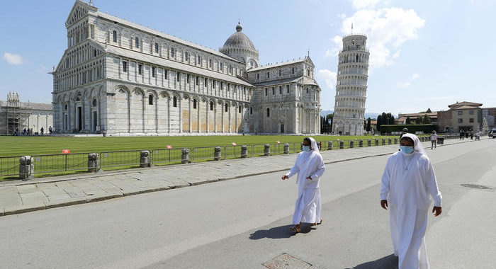 Vacanze in Italia ma brevi, città d’arte in crisi