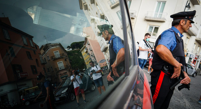 Ferisce a morte anziano padre, uomo fermato