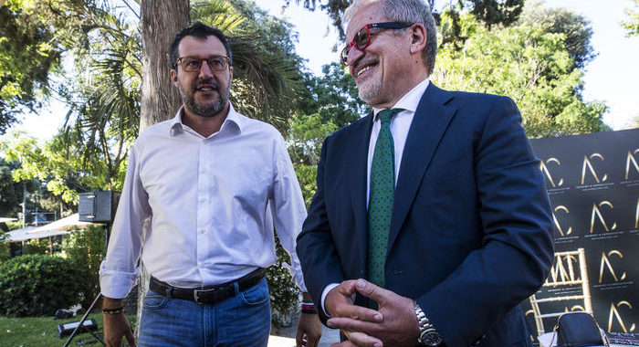 Lega: Maroni, Salvini mi chiede fare sindaco Varese