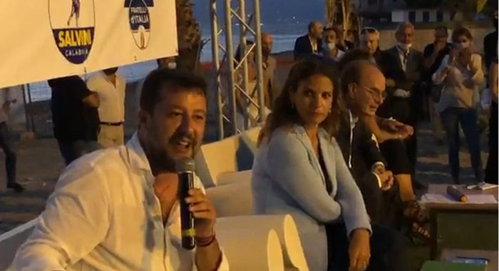 Referendum:Salvini,sì a taglio parlamentari,non cambio idea