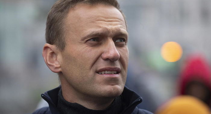 Russia, avvelenato l’oppositore Navalny