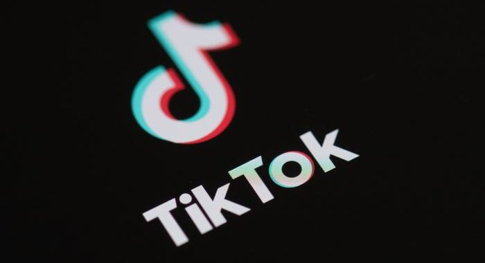 Trump firma il decreto di vendita di TikTok