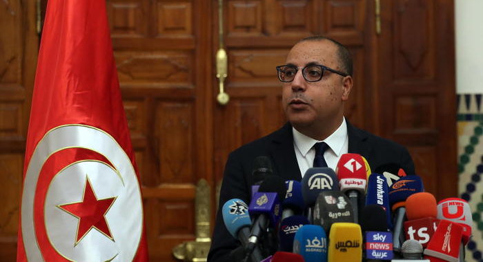 Tunisia, pronto un governo di tecnici