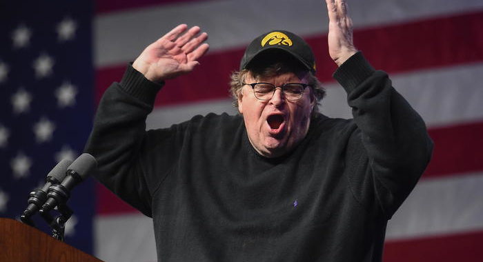 Usa 2020: Michael Moore, Trump puo’ ripetere successo 2016