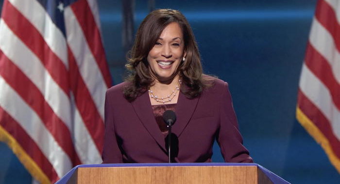 Usa, Kamala accetta candidatura a vice