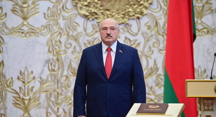 Bielorussia: Ue, giuramento Lukashenko è illegittimo