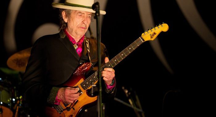 Bob Dylan torna sulla radio, uno show sul whiskey