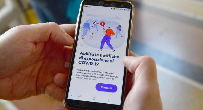 Coronavirus: Google-Apple, notifiche anche senza app Stati