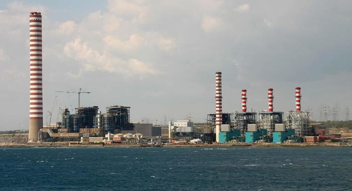 Enel: a rischio la chiusura delle centrali carbone nel 2025