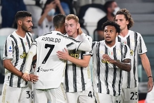 Pirlo, grande debutto: la Juve travolge 3-0 la Sampdoria