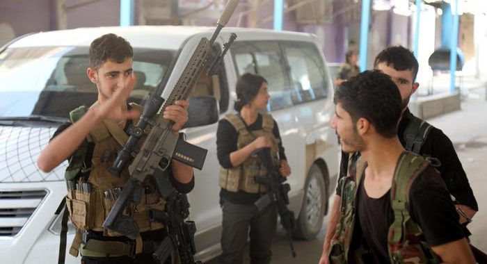 Curdi, rilasciati più di 600 membri siriani dell’Isis