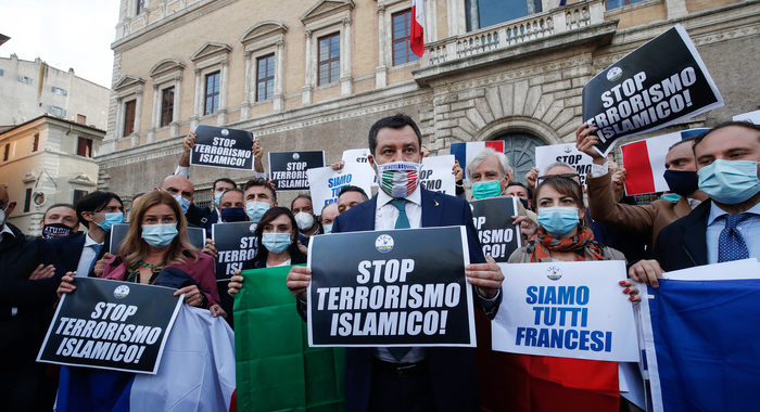 Nizza: Salvini, se sbarco killer a Lampedusa via Lamorgese