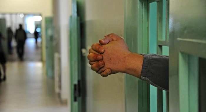 A processo per tortura 5 agenti carcere S.Gimignano