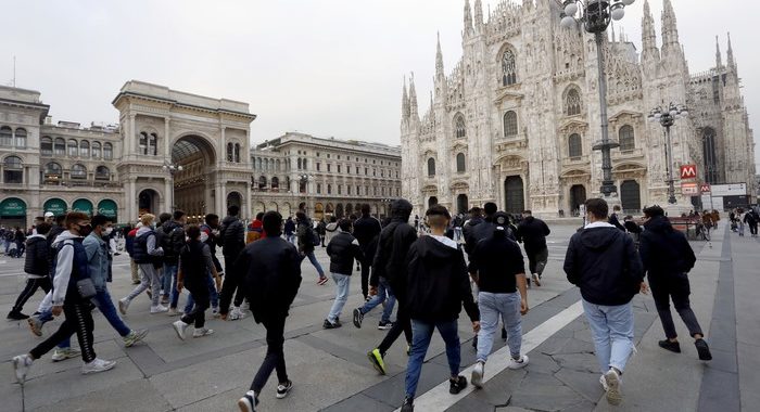 App studenti Taranto anti-assembramenti vince sfida Linkem